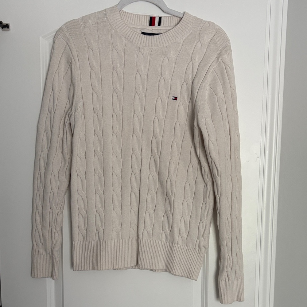 Off-white cable knit Tommy Hilfiger sweater